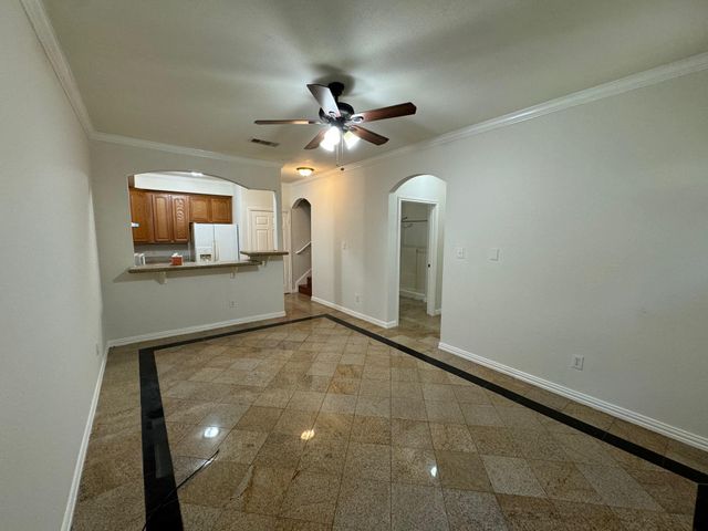 9400 Bellaire Boulevard 110, Houston, TX 77036