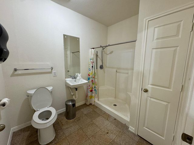 9400 Bellaire Boulevard 110, Houston, TX 77036