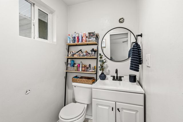 775 Garfield Street, Medford, OR 97501