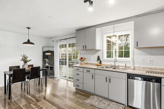 775 Garfield Street, Medford, OR 97501