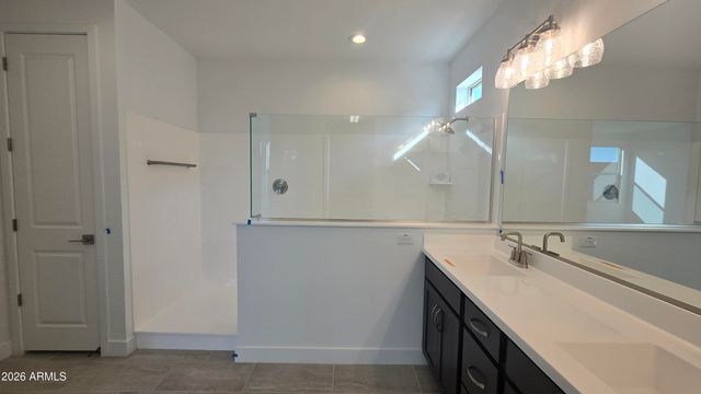 8823 W Pasadena Avenue, Glendale, AZ 85305