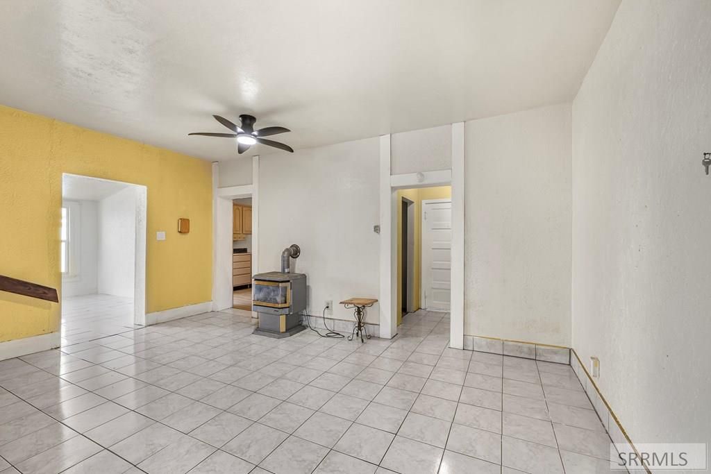 Image 14 of property listing at 195 Lansing, Blackfoot, ID 83221