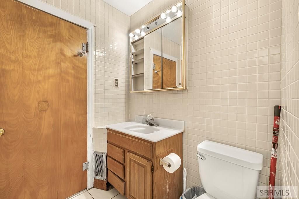 Image 15 of property listing at 195 Lansing, Blackfoot, ID 83221