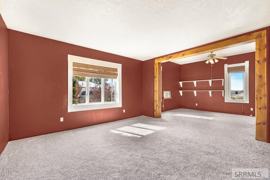 Image 20 of property listing at 195 Lansing, Blackfoot, ID 83221