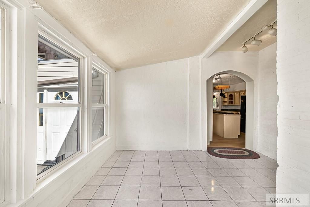 Image 4 of property listing at 195 Lansing, Blackfoot, ID 83221