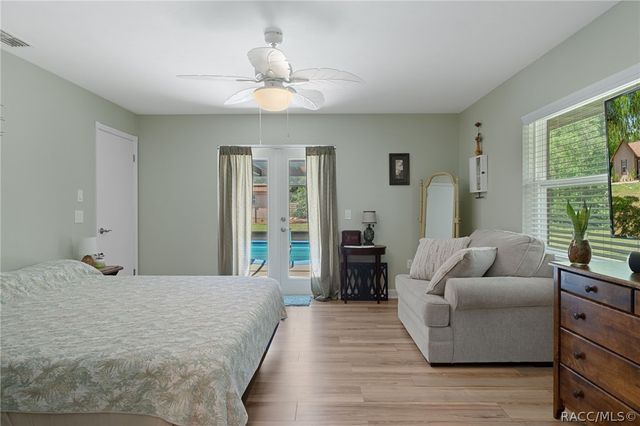 807 W National Street, Hernando, FL 34442