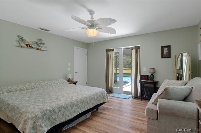 807 W National Street, Hernando, FL 34442