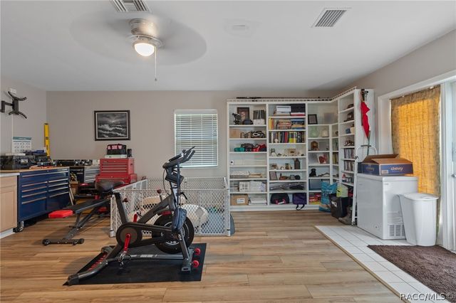 807 W National Street, Hernando, FL 34442