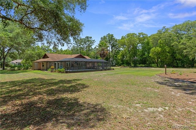 807 W National Street, Hernando, FL 34442