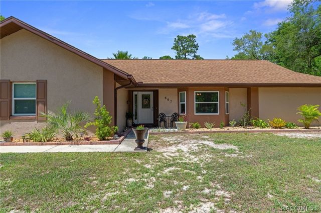 807 W National Street, Hernando, FL 34442