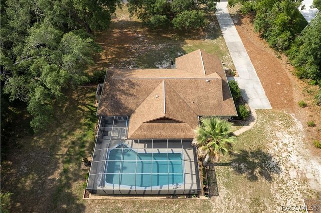 807 W National Street, Hernando, FL 34442
