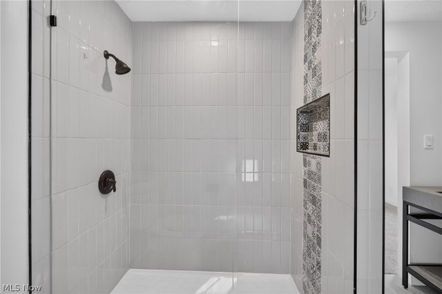 753 Brayton Avenue, Cleveland, OH 44113