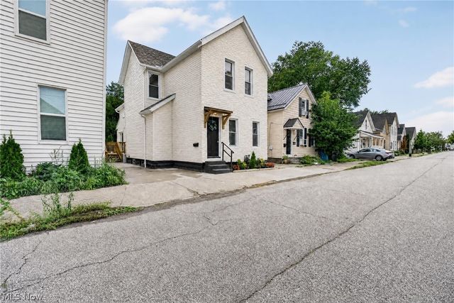 753 Brayton Avenue, Cleveland, OH 44113
