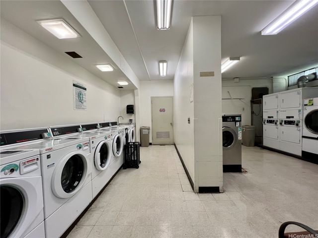 1511 Nuuanu Avenue 133, Honolulu, HI 96817