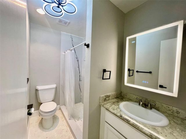 9009 Gaylord Street, Houston, TX 77024