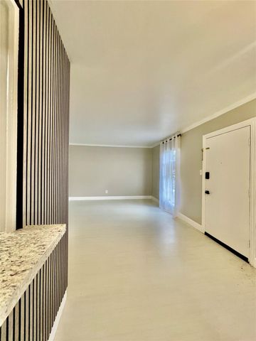 9009 Gaylord Street, Houston, TX 77024