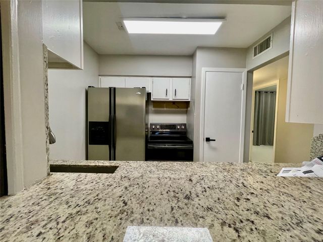 9009 Gaylord Street, Houston, TX 77024