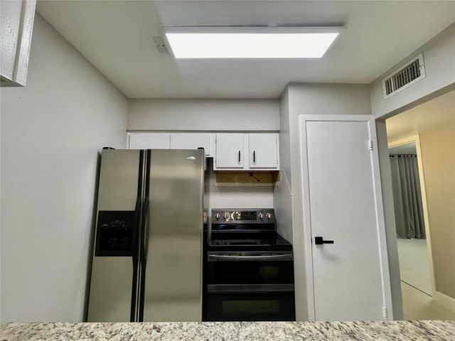 9009 Gaylord Street, Houston, TX 77024