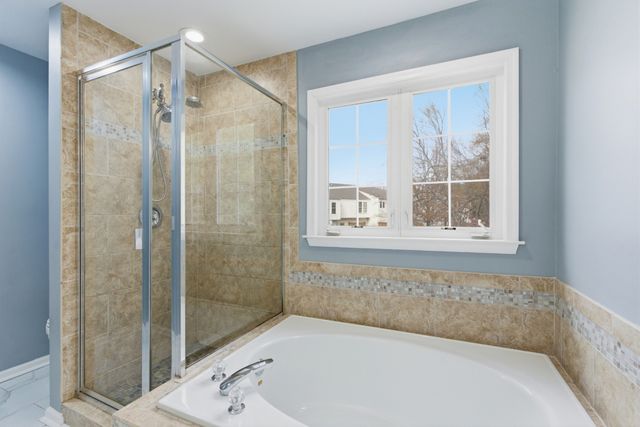 658 Huffine Manor Cir, Franklin, TN 37067