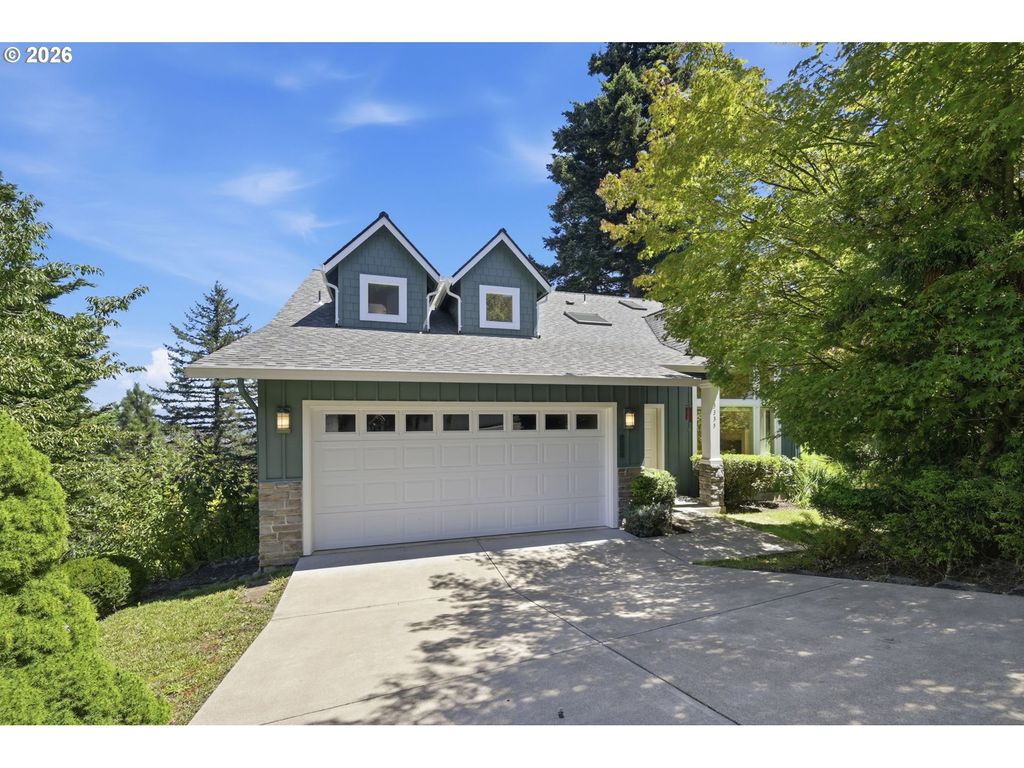 3335 BENTLEY Ave, Eugene, OR 97405