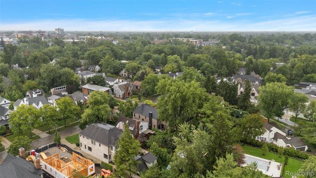 367 Baldwin Road, Birmingham, MI 48009