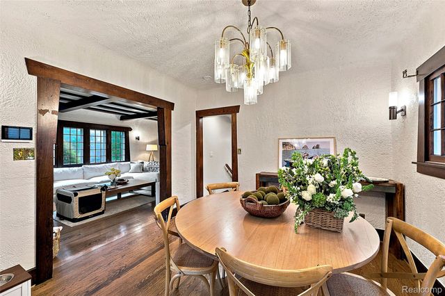 367 Baldwin Road, Birmingham, MI 48009