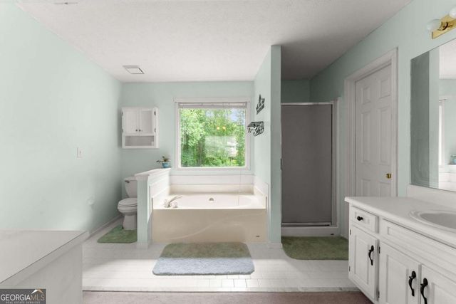 1085 Crystal Water Drive, Lawrenceville, GA 30045