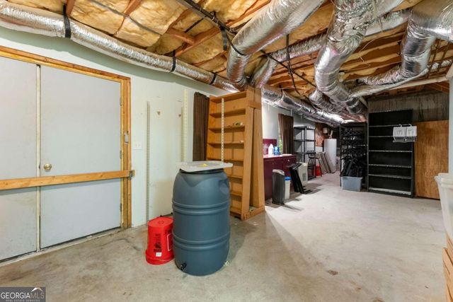 1085 Crystal Water Drive, Lawrenceville, GA 30045