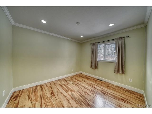 913 N Baldwin St, Woodland Park, CO 80863