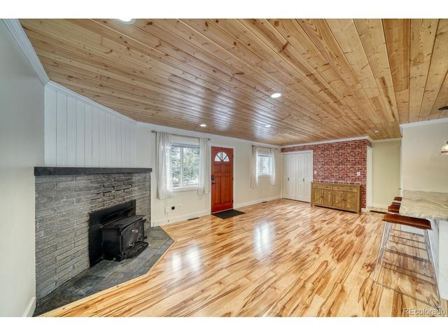 913 N Baldwin St, Woodland Park, CO 80863