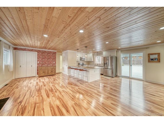 913 N Baldwin St, Woodland Park, CO 80863