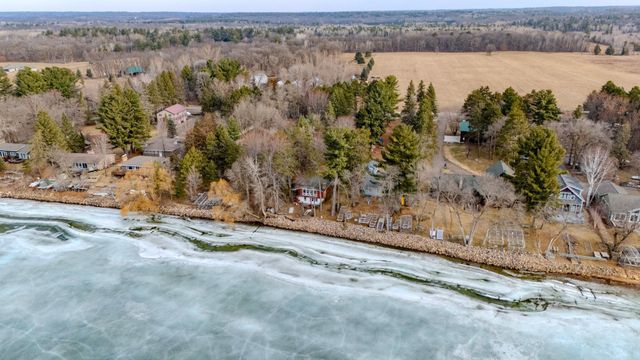 5579 320th Street, Cushing, MN 56443