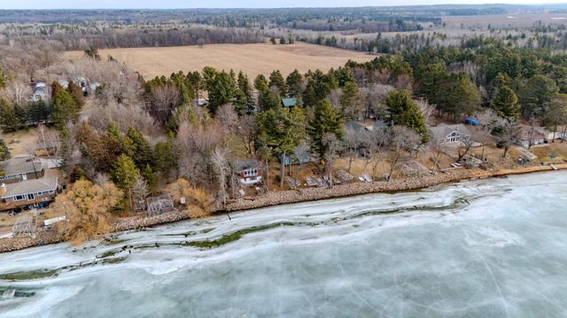 5579 320th Street, Cushing, MN 56443