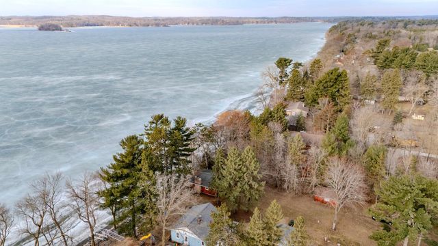 5579 320th Street, Cushing, MN 56443