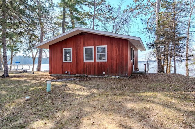 5579 320th Street, Cushing, MN 56443