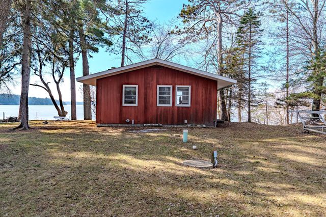 5579 320th Street, Cushing, MN 56443
