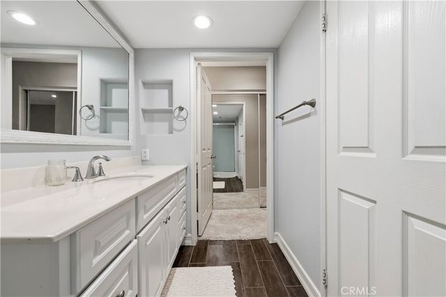 4501 Cedros Avenue 330, Sherman Oaks, CA 91403