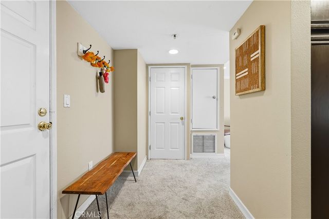 4501 Cedros Avenue 330, Sherman Oaks, CA 91403