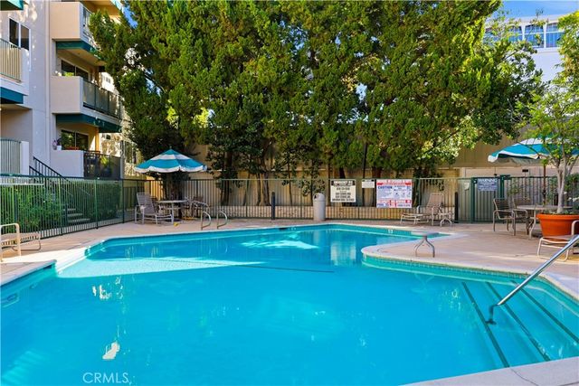 4501 Cedros Avenue 330, Sherman Oaks, CA 91403