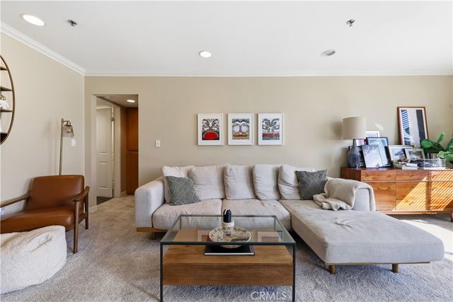 4501 Cedros Avenue 330, Sherman Oaks, CA 91403