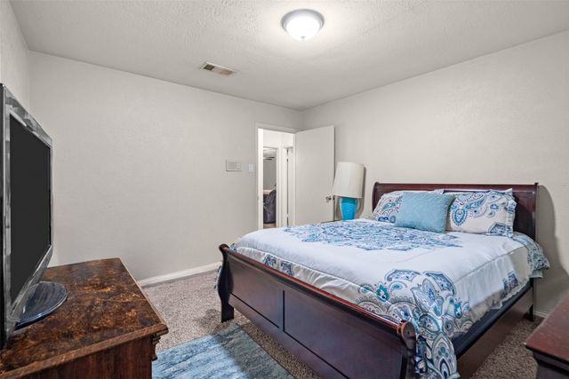 316 Brookwood Drive, Desoto, TX 75115