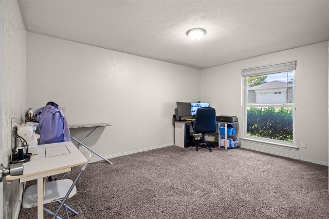 316 Brookwood Drive, Desoto, TX 75115