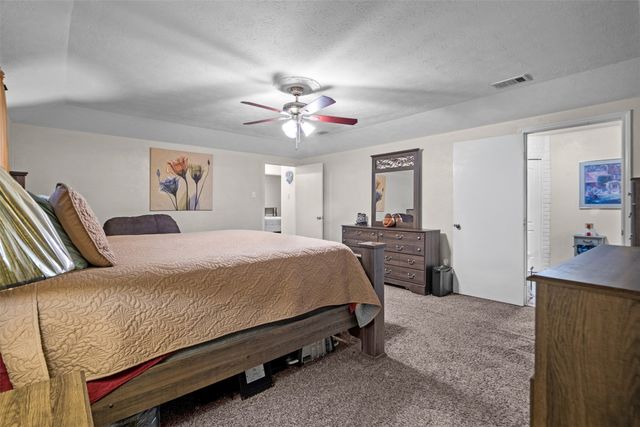 316 Brookwood Drive, Desoto, TX 75115