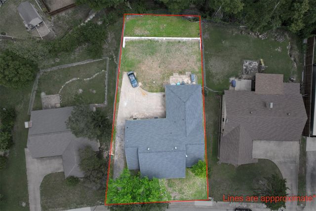 316 Brookwood Drive, Desoto, TX 75115