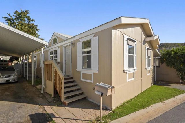 3505 Alpine SPC 46, Alpine, CA 91901