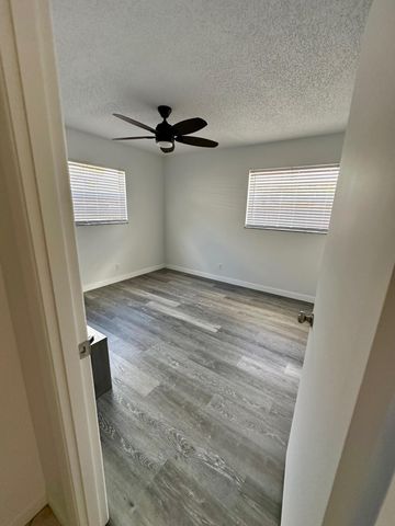 8698 SE Hobe Ridge Avenue, Hobe Sound, FL 33455