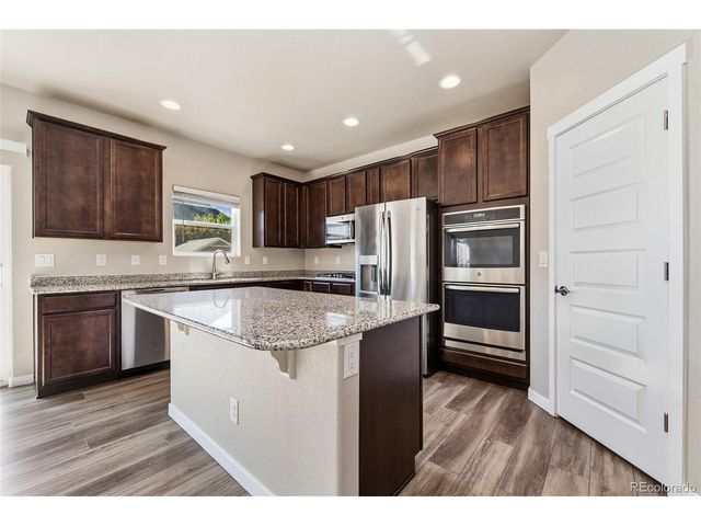 5562 Clarence Dr, Windsor, CO 80550