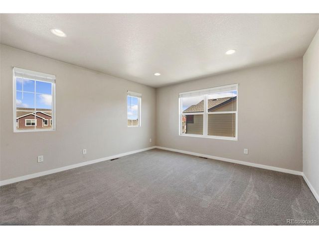 5562 Clarence Dr, Windsor, CO 80550