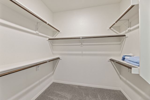 4206 Dandelion Lane, Midlothian, TX 76065