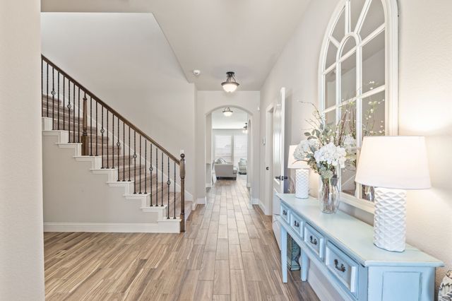 4206 Dandelion Lane, Midlothian, TX 76065